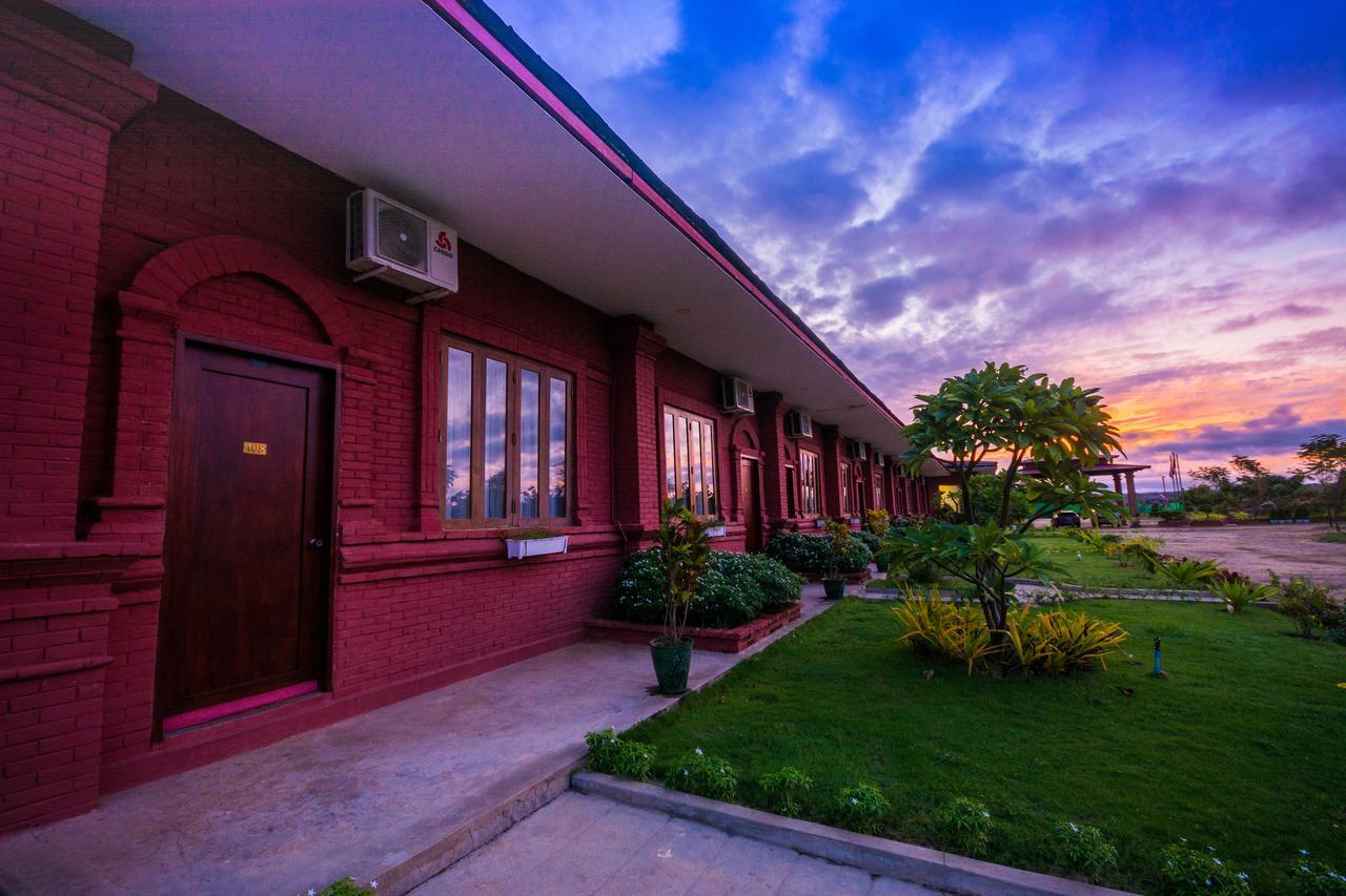 Royal Emerald River View Resort Bagan Eksteriør bilde