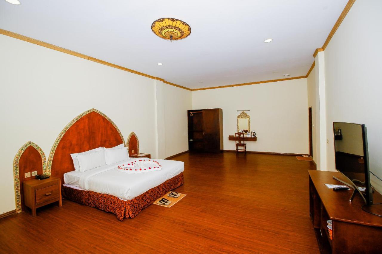 Royal Emerald River View Resort Bagan Eksteriør bilde